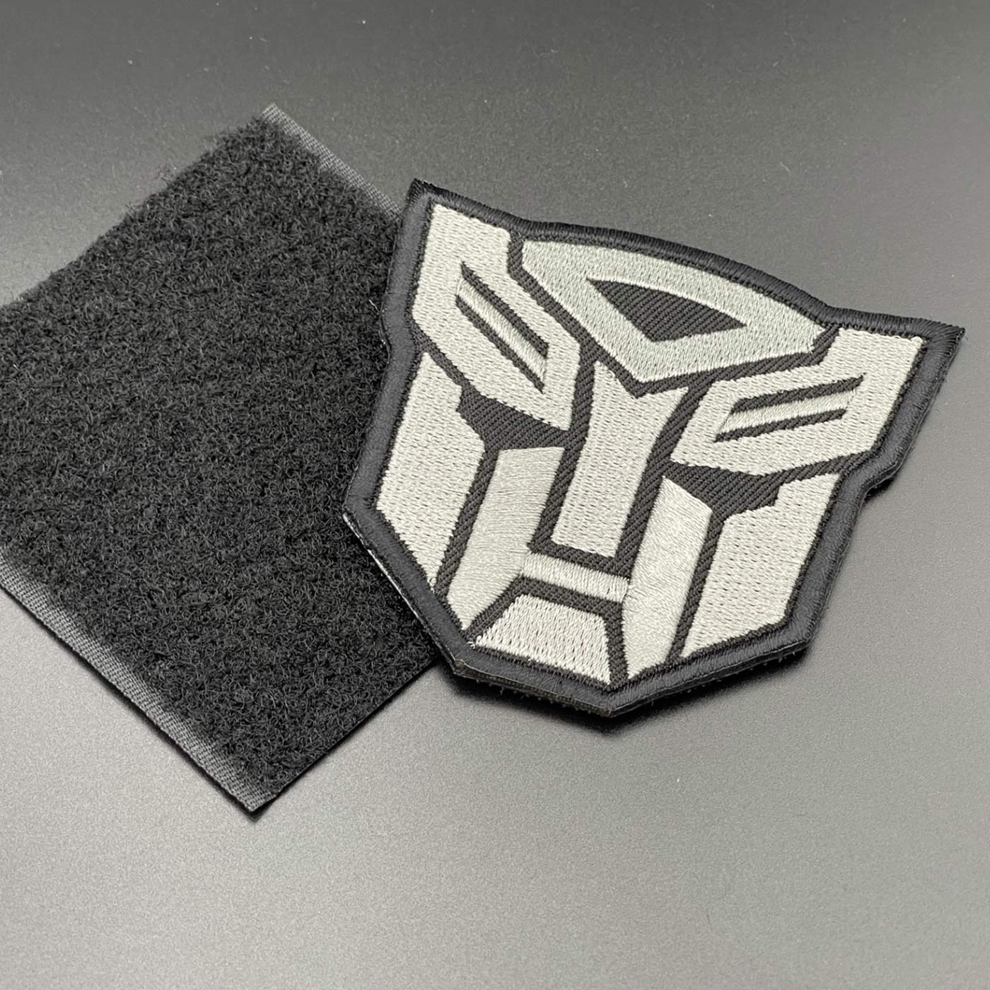 Auto Bot Patch, Grey, Hook & Loop, 8cm - Image 4