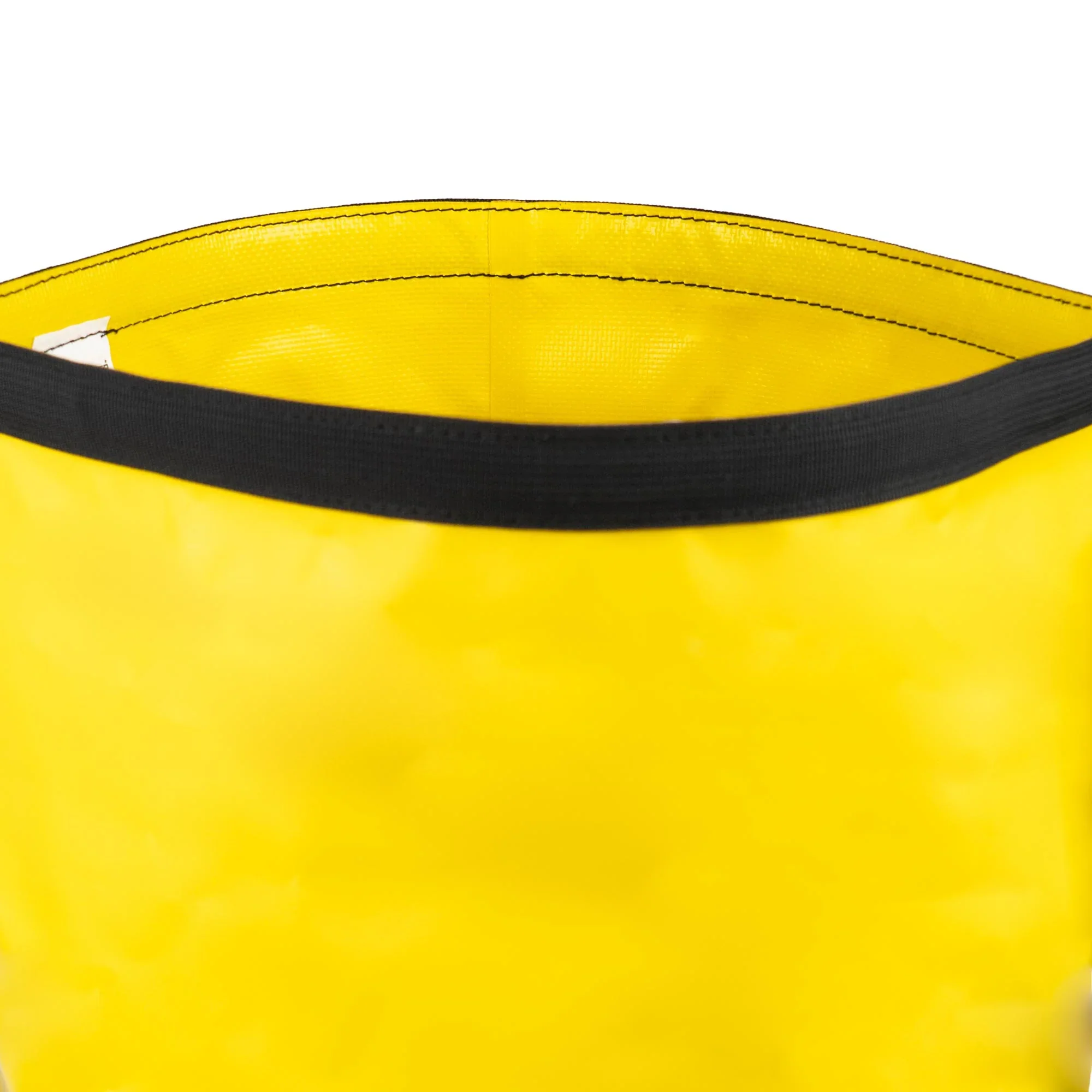 Highlander Troon Tri-Laminate Duffle Dry Bag 35L - Waterproof Roll-Top - Image 9