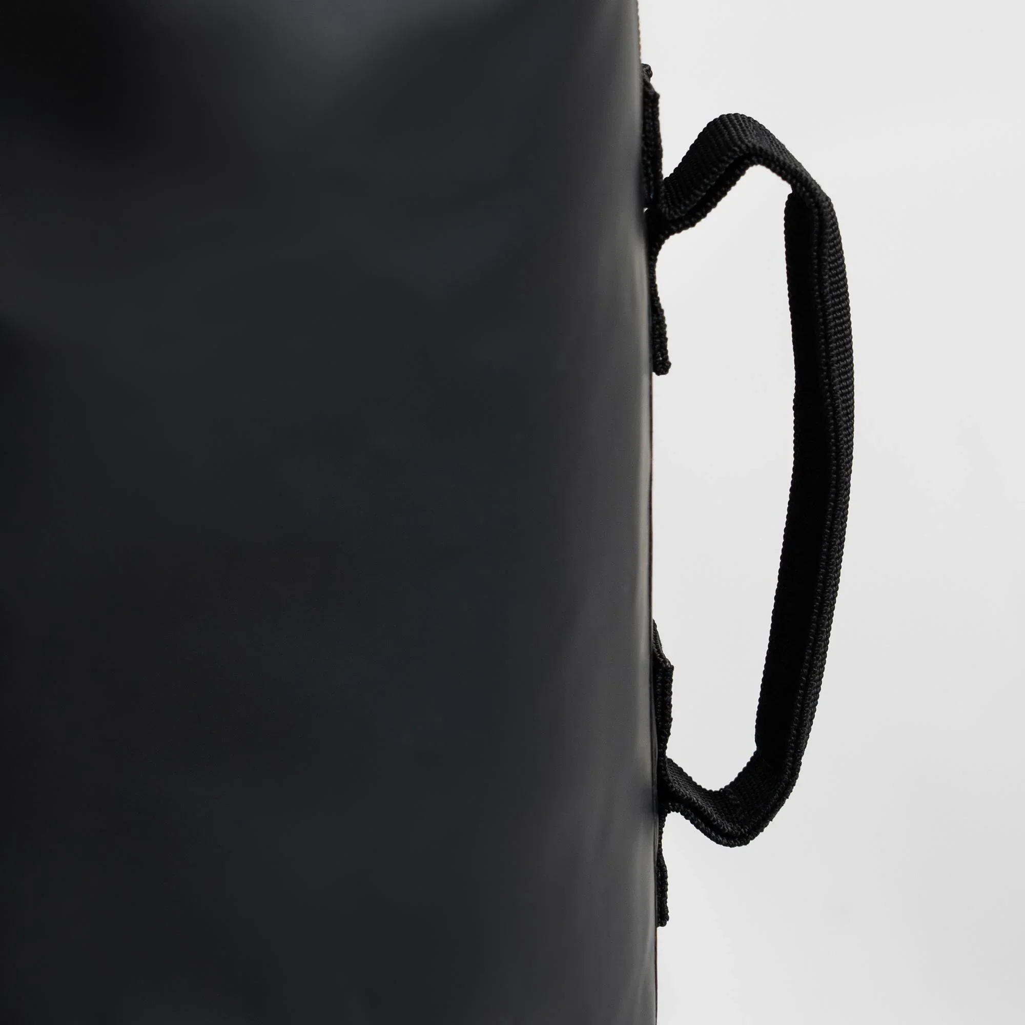 Highlander Troon Tri-Laminate Duffle Dry Bag 70L - Waterproof Roll-Top - Image 5